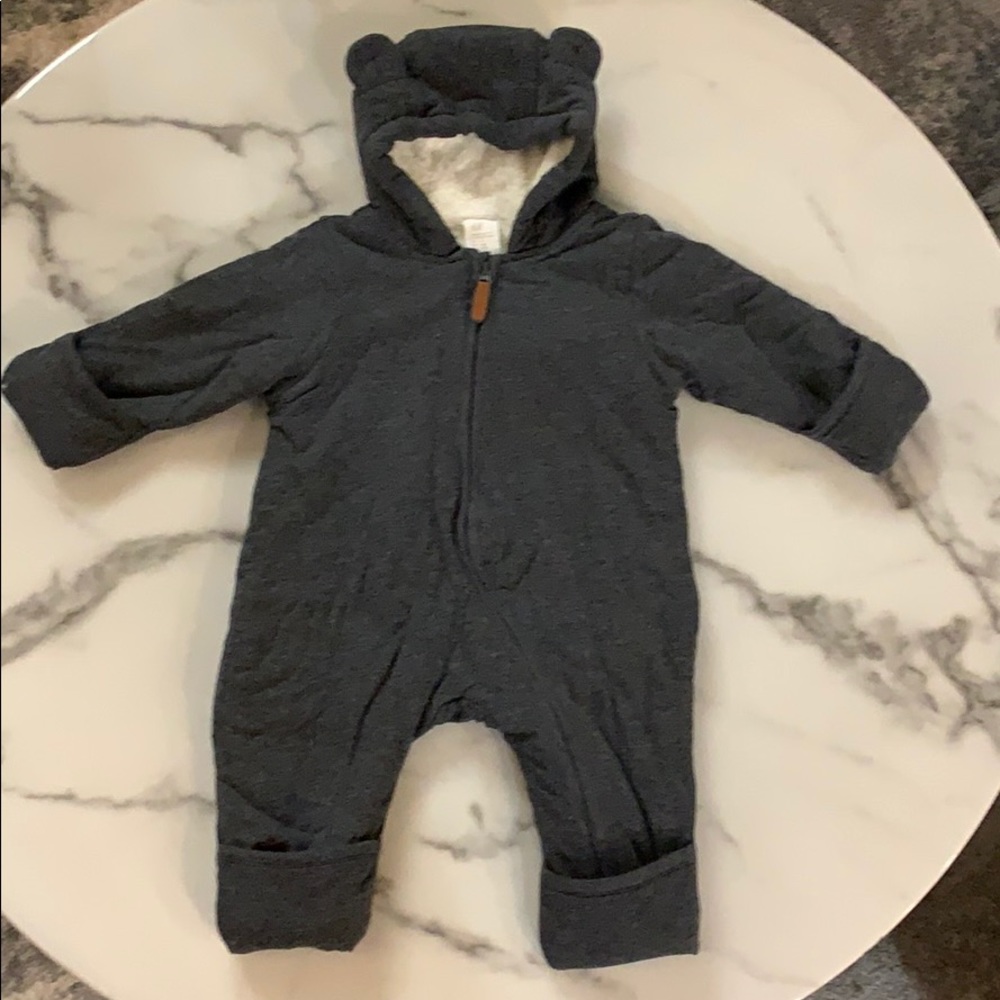 H&M fleece-lined zip up footie pajamas